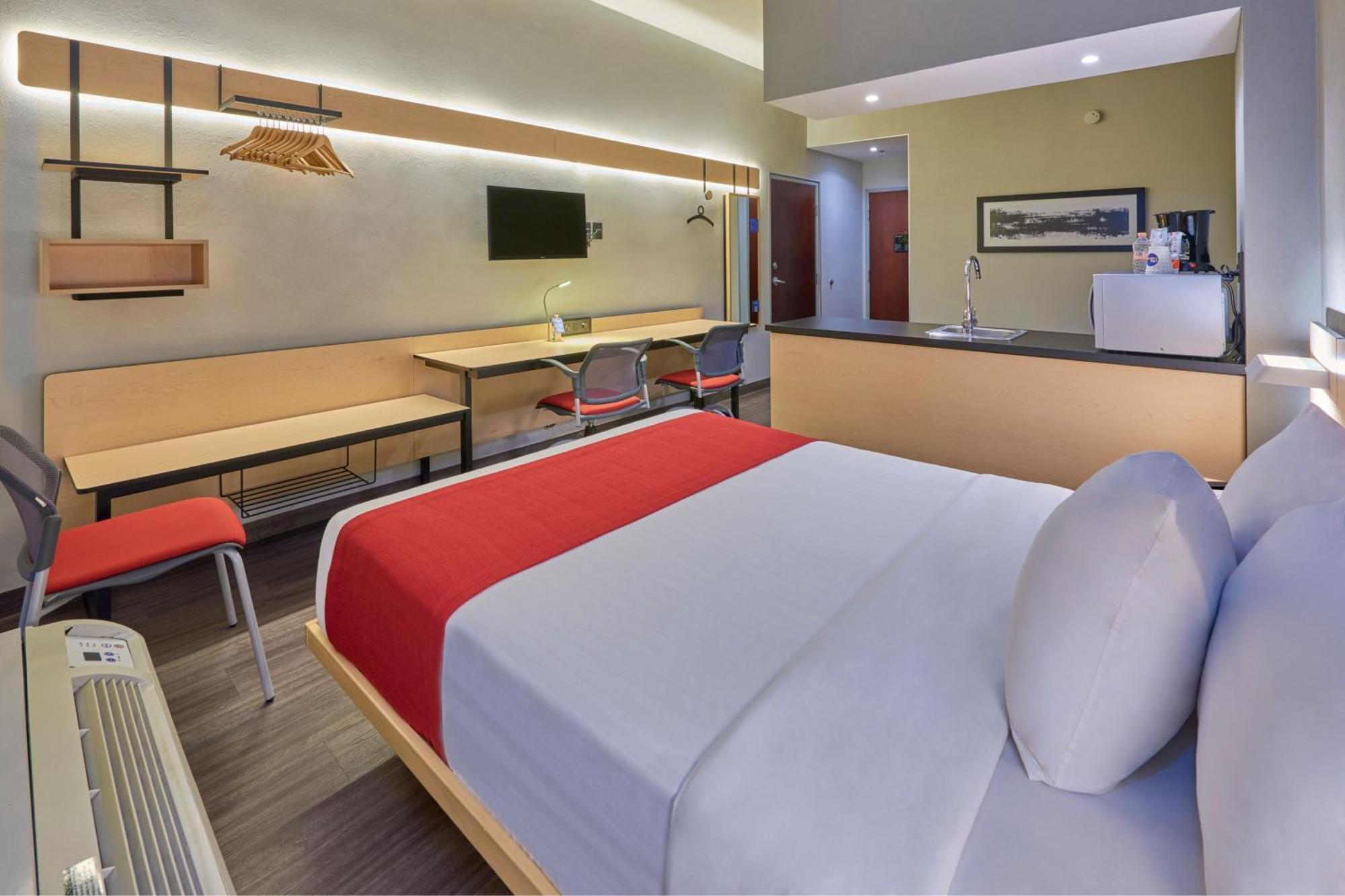 City Express By Marriott Saltillo Norte Exteriör bild