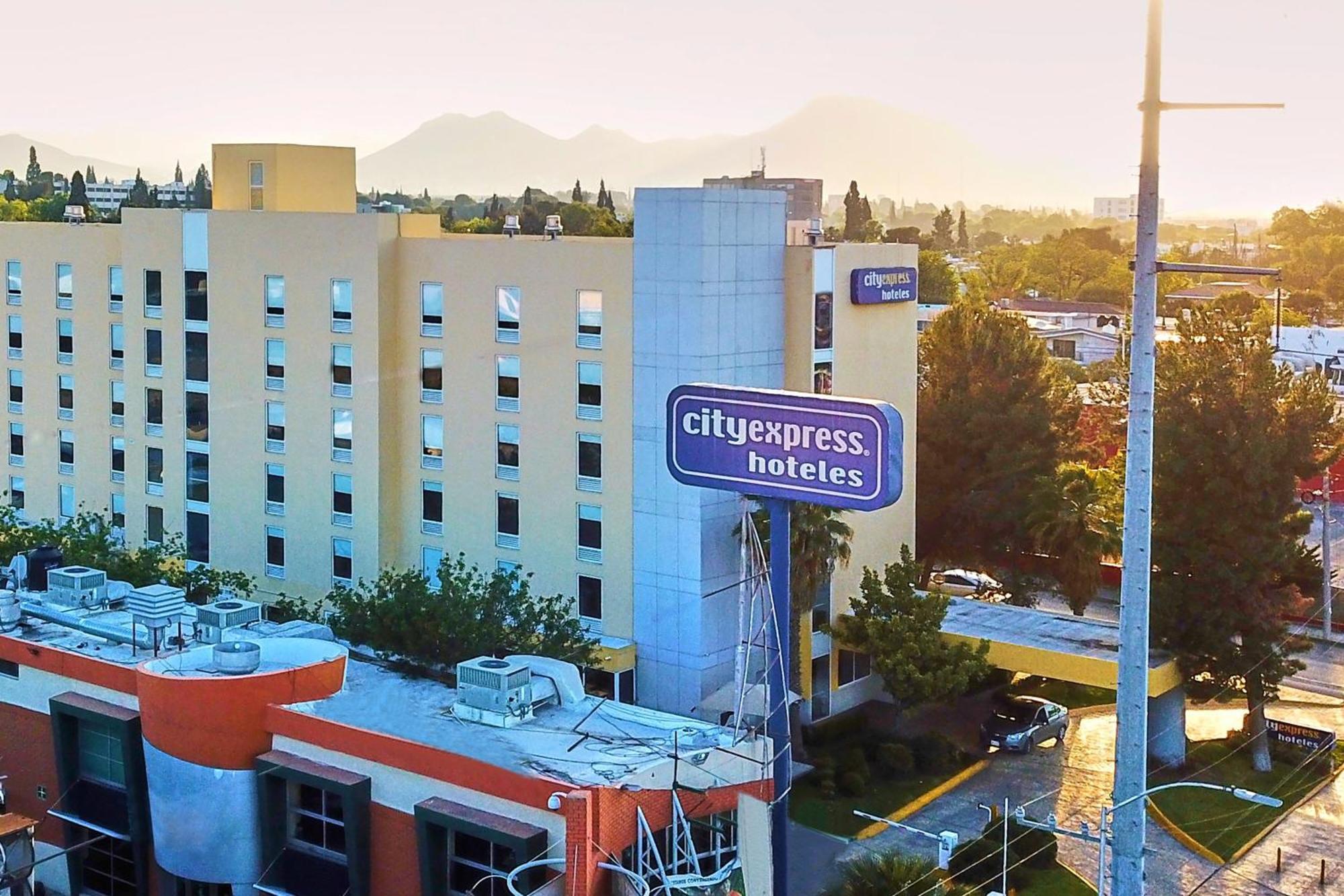 City Express By Marriott Saltillo Norte Exteriör bild