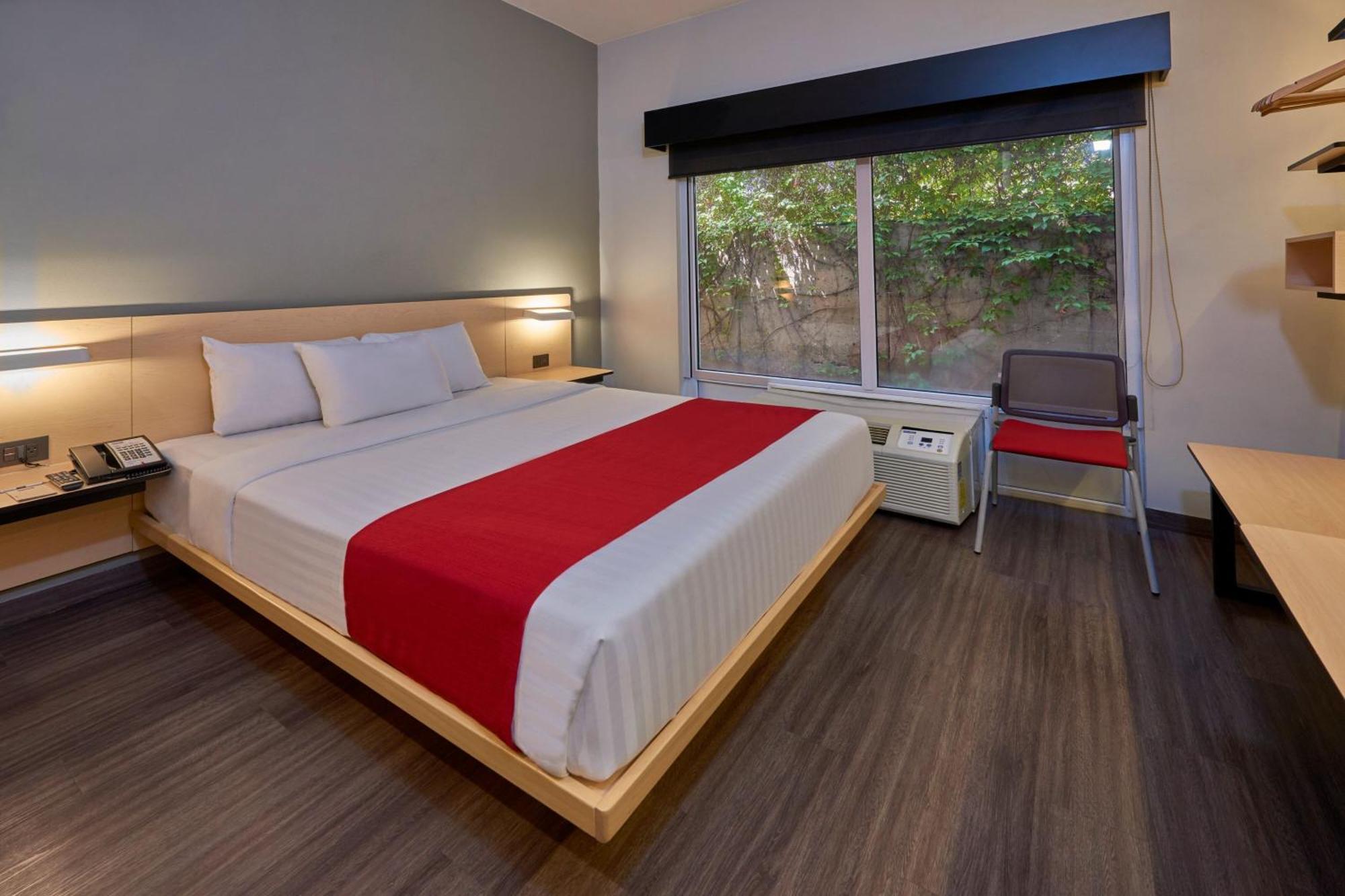 City Express By Marriott Saltillo Norte Exteriör bild