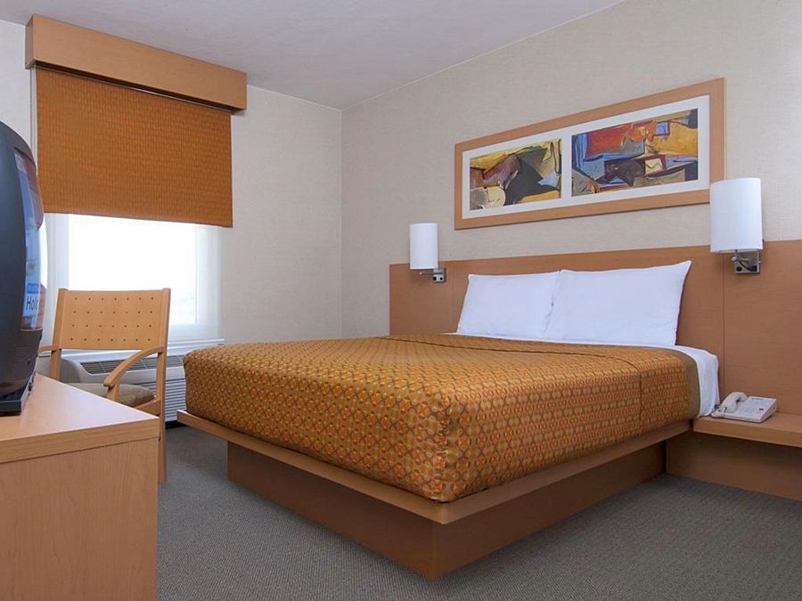 City Express By Marriott Saltillo Norte Exteriör bild