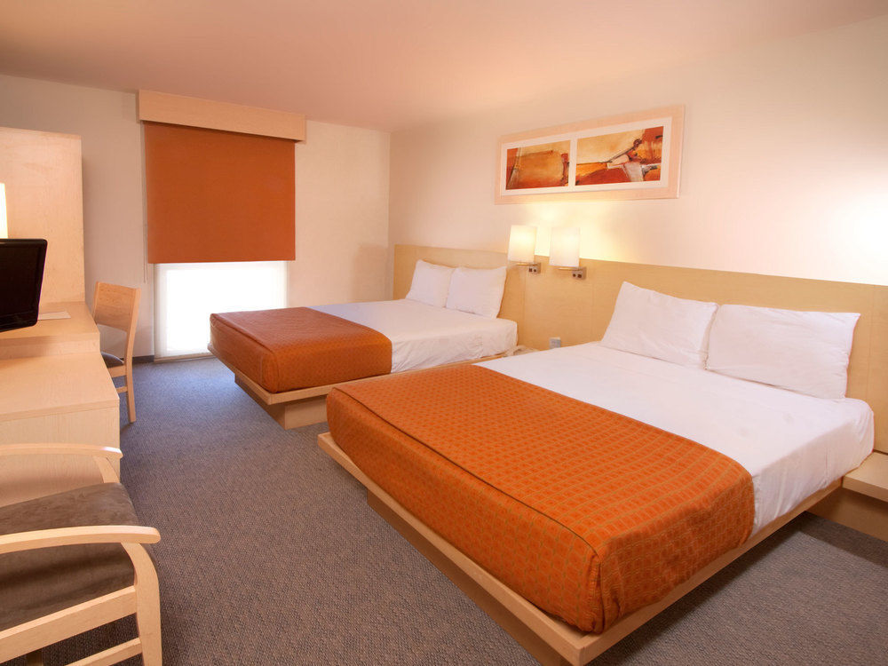 City Express By Marriott Saltillo Norte Exteriör bild